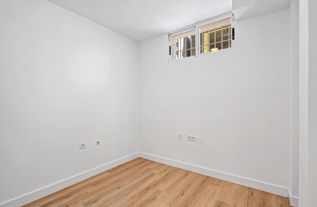 Revente - Semi-Detached - Benimar