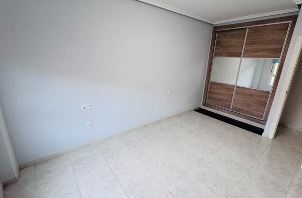 Reventa - Apartment - Los Montesinos