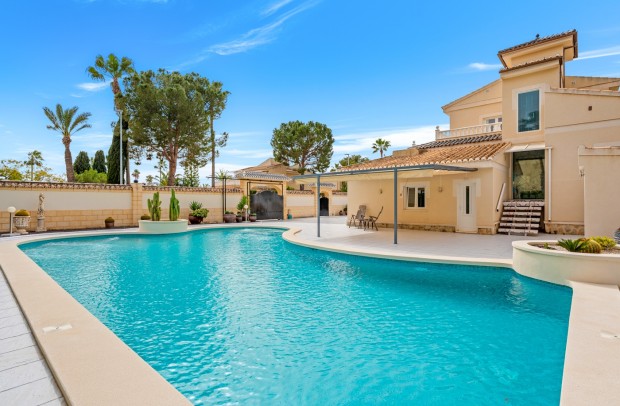 Reventa - Villa Detached - Ciudad Quesada