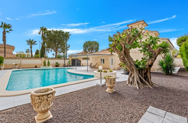 Reventa - Villa Detached - Ciudad Quesada