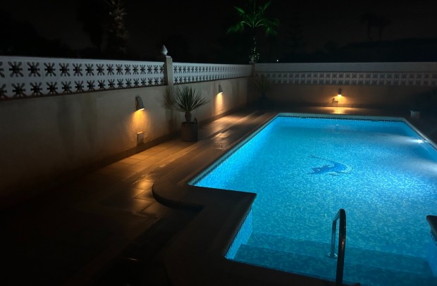 Resale - Villa Detached - Benijófar - Monte Azul