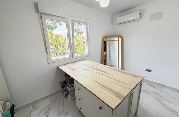 Resale - Villa Detached - Orihuela Costa - Las Filipinas