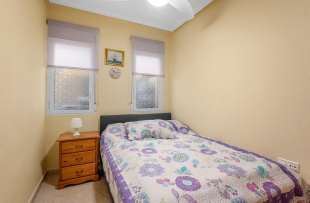 Resale - Apartment - Orihuela Costa - Villamartín