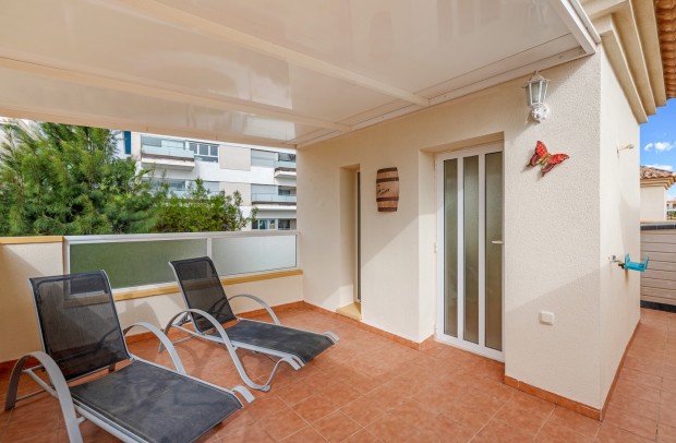Resale - Apartment - Orihuela Costa - Villamartín