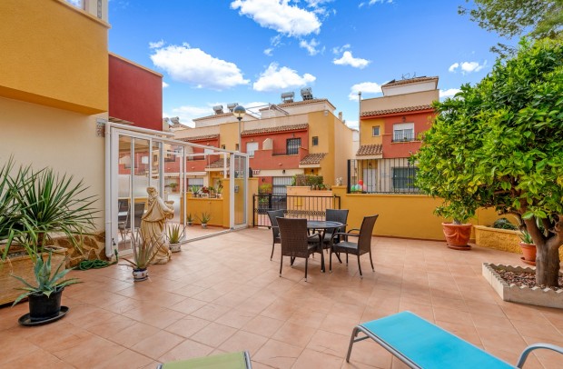 Resale - Apartment - Orihuela Costa - Villamartín