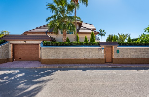 Resale - Villa Detached - Ciudad Quesada