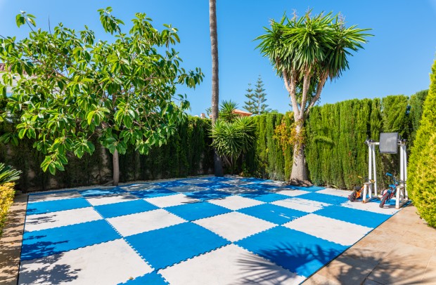 Resale - Villa Detached - Ciudad Quesada