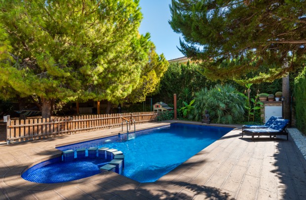 Resale - Villa Detached - Ciudad Quesada