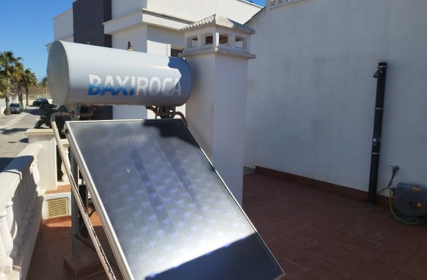 Reventa - Bungalow - Torrevieja - Aguas Nuevas