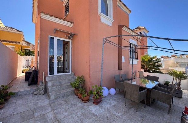 Reventa - Villa Detached - San Miguel de Salinas - Blue Lagoon