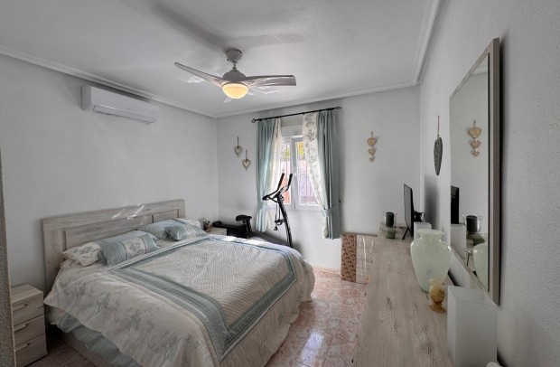 Reventa - Villa Detached - San Miguel de Salinas - Blue Lagoon