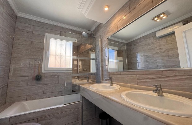 Reventa - Villa Detached - San Miguel de Salinas - Blue Lagoon