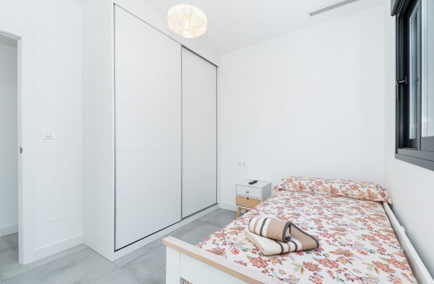 Revente - Villa Detached - Los Montesinos