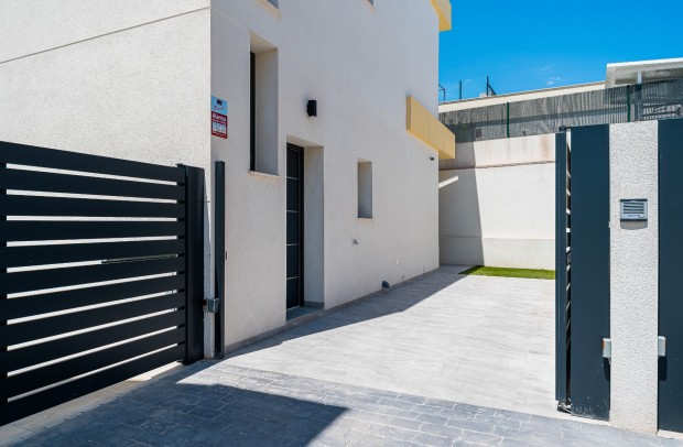 Revente - Villa Detached - Los Montesinos