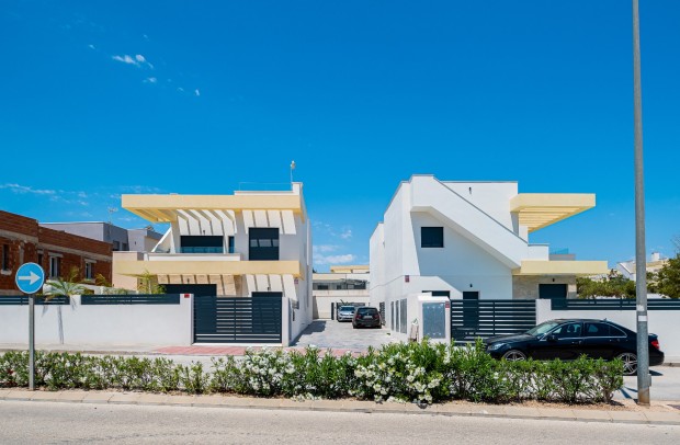 Revente - Villa Detached - Los Montesinos