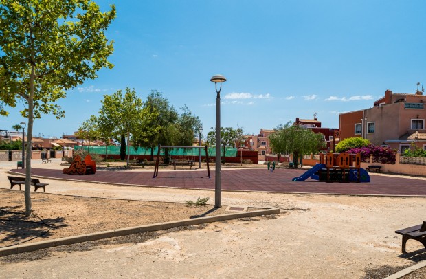 Revente - Villa Detached - Los Montesinos