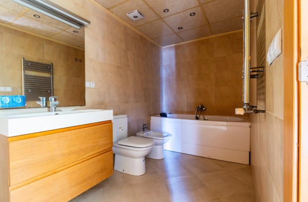 Revente - Villa Detached - Villamartin - Villamartín