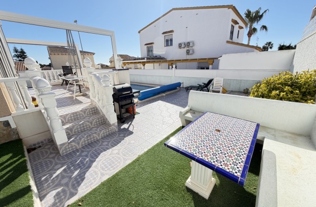 Resale - Villa Detached - Villamartin - Villamartín