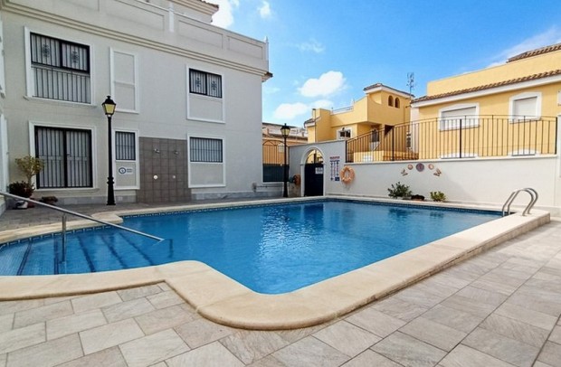 Revente - Apartment - Formentera del Segura