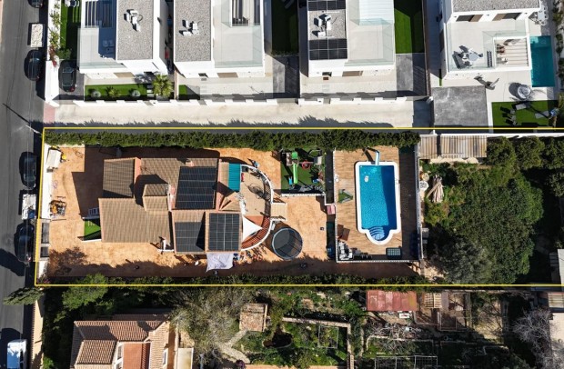 Reventa - Plot - Lomas De Cabo Roig