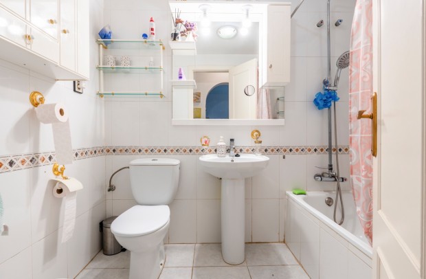 Resale - Bungalow - Orihuela Costa