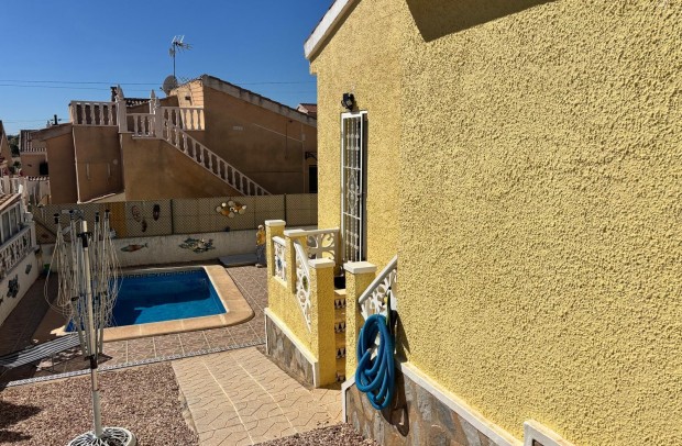 Revente - Villa Detached - Ciudad Quesada