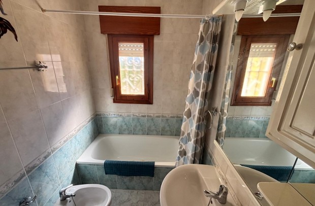 Revente - Villa Detached - Ciudad Quesada