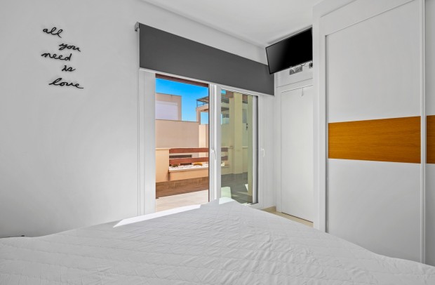 Revente - Villa Detached - Ciudad Quesada