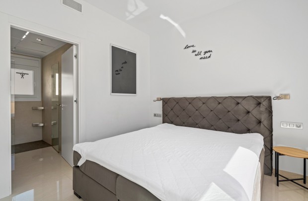 Revente - Villa Detached - Ciudad Quesada