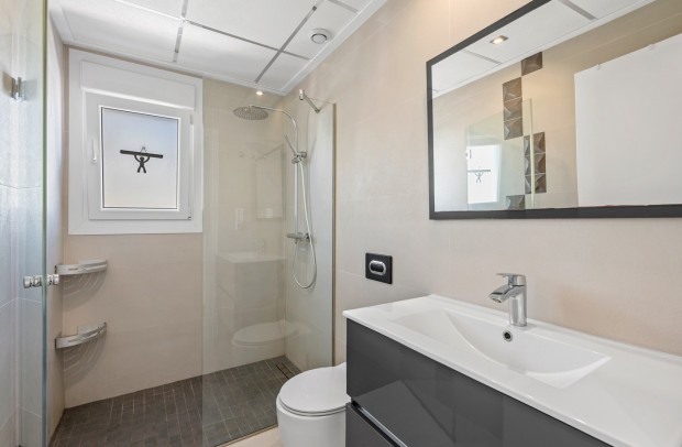 Revente - Villa Detached - Ciudad Quesada