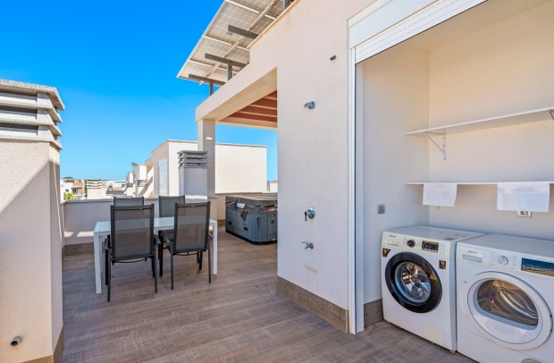 Revente - Villa Detached - Ciudad Quesada