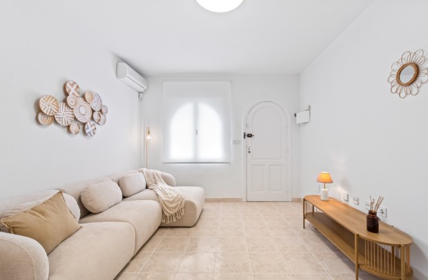 Reventa - Townhouse - La Florida