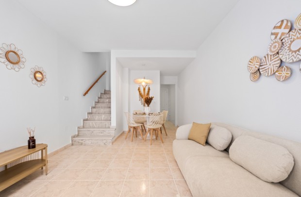 Reventa - Townhouse - La Florida