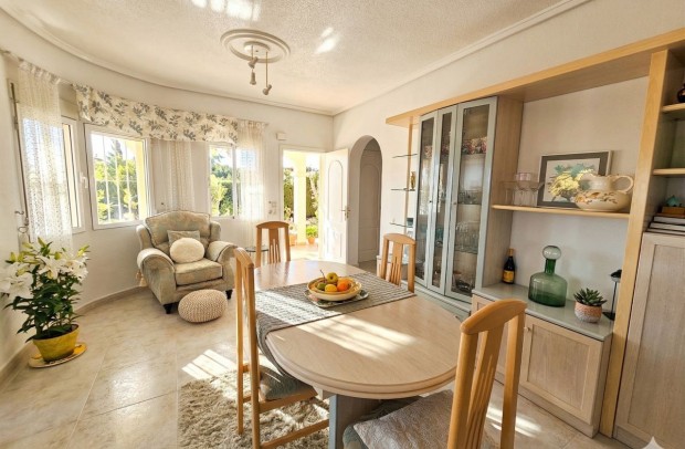 Revente - Villa Detached - Ciudad Quesada - La Marquesa