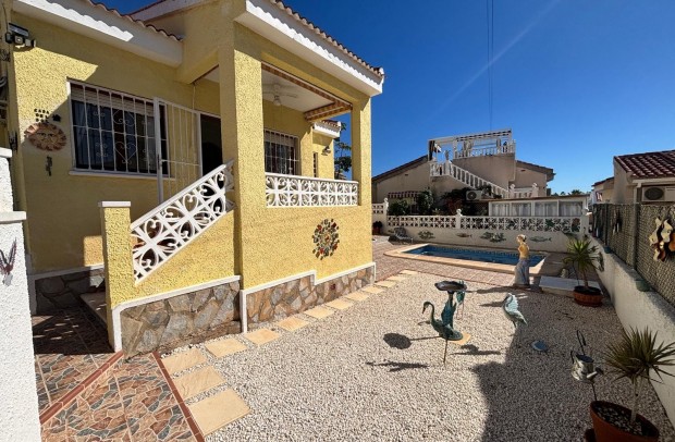 Resale - Villa Detached - Ciudad Quesada - Rojales