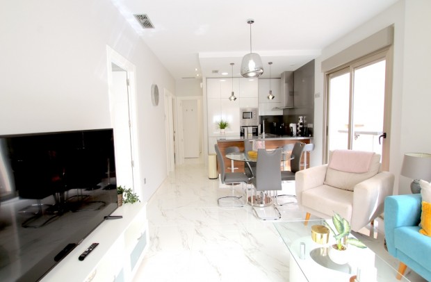 Revente - Villa Detached - Villamartin - Villamartín