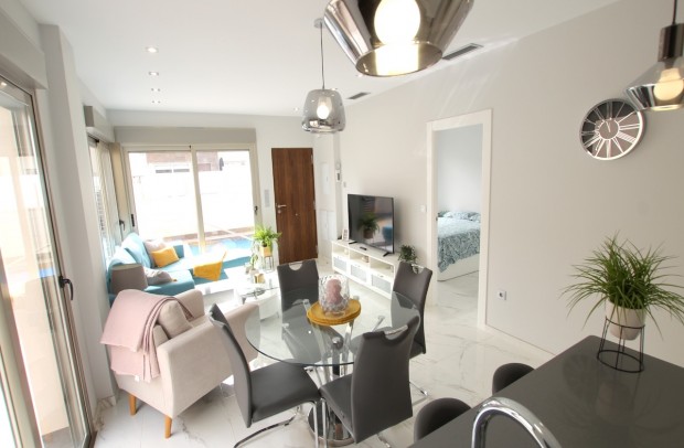 Revente - Villa Detached - Villamartin - Villamartín