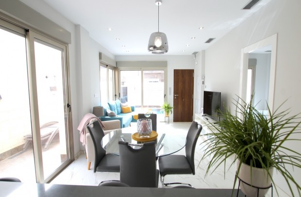 Revente - Villa Detached - Villamartin - Villamartín