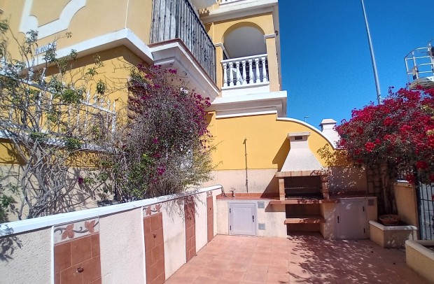 Resale - Apartment - Algorfa