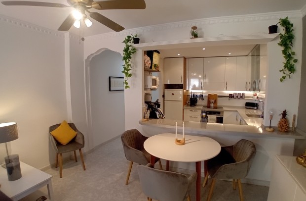 Resale - Apartment - Algorfa