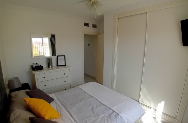 Resale - Apartment - Algorfa