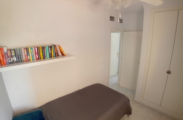 Resale - Apartment - Algorfa