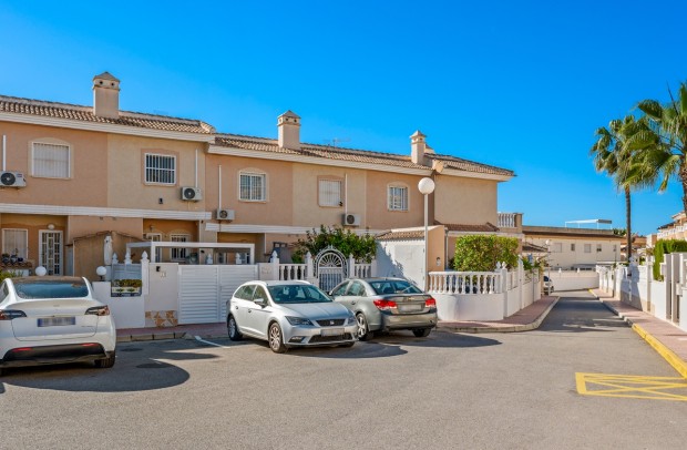 Revente - Townhouse - Ciudad Quesada