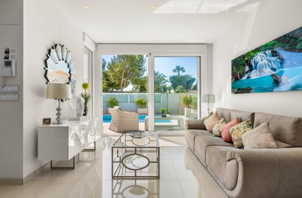 Revente - Villa Detached - Torrevieja