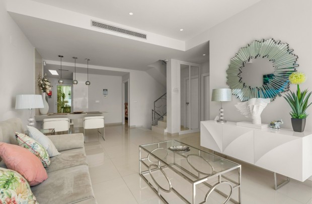 Revente - Villa Detached - Torrevieja