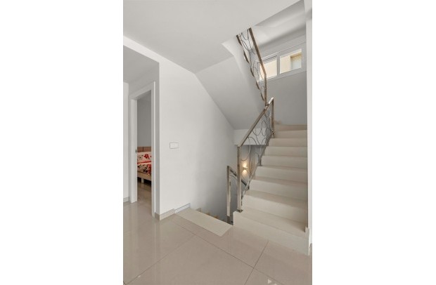 Revente - Villa Detached - Torrevieja