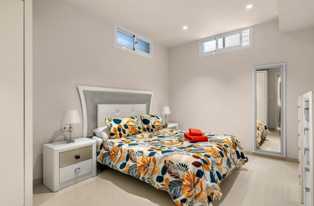 Revente - Villa Detached - Torrevieja