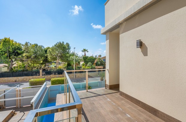 Revente - Villa Detached - Torrevieja