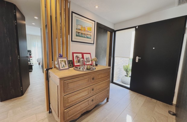 Resale - Villa Detached - Algorfa - La Finca Golf Resort