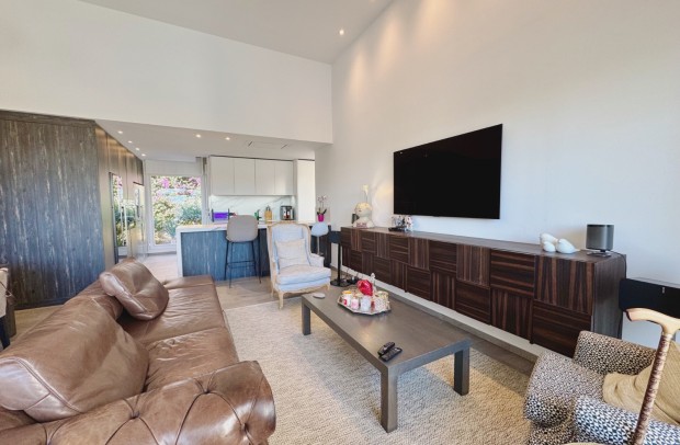 Resale - Villa Detached - Algorfa - La Finca Golf Resort